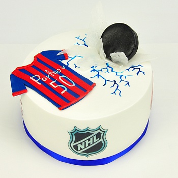  Торт для хоккеиста 315