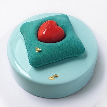  Торт Зеркально-Велюровый с сердцем
