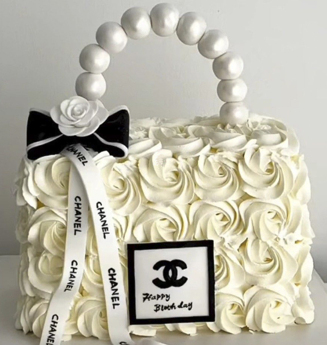 Торт сумочка Chanel
