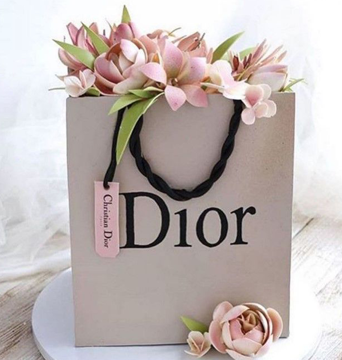 Торт пакет Dior