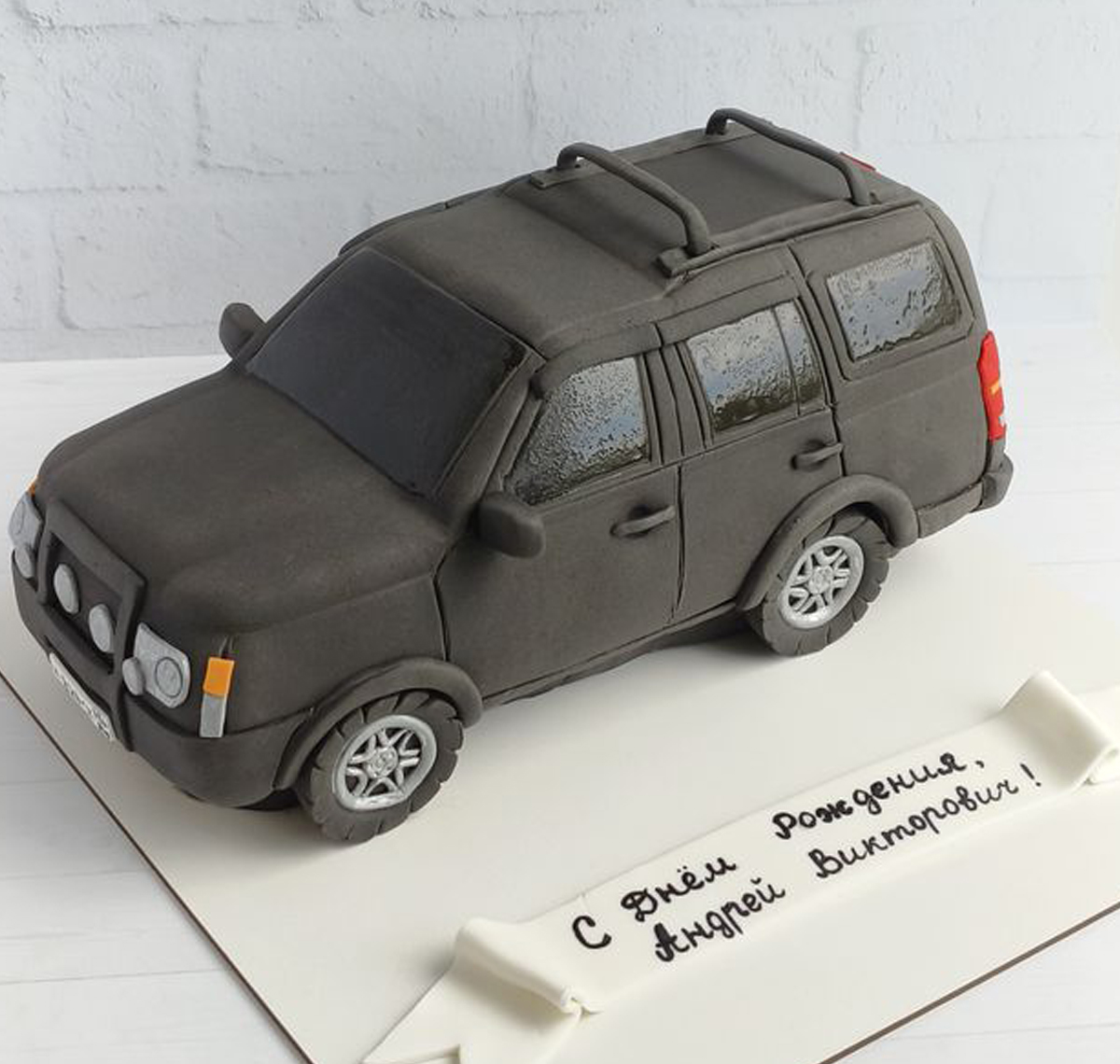 Торт автомобиль Range Rover